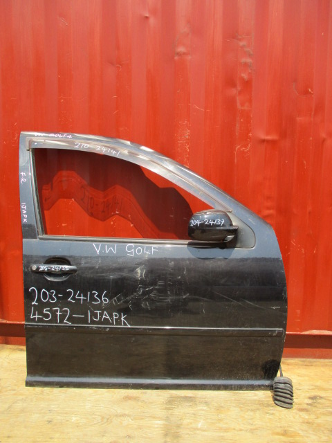 Used Volkswagen  WEATHER SHIELD FRONT RIGHT